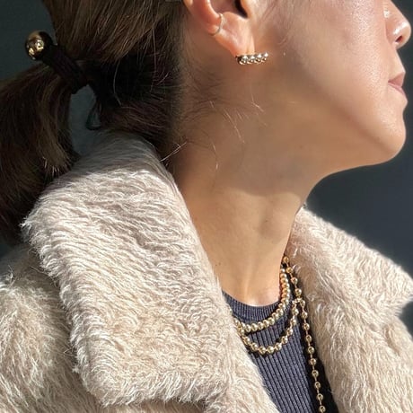 ４ボールバーピアス