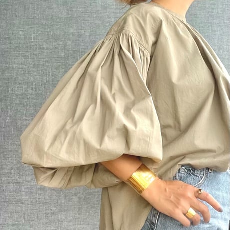 Ete　ワイドバングル　M／L（ゴールド）※オンラインショップ限定商品