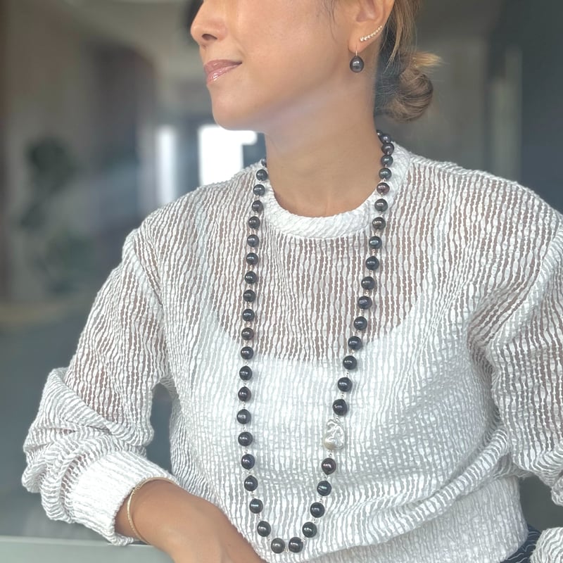 ブラックパールフックピアス(K10) | La Soeur