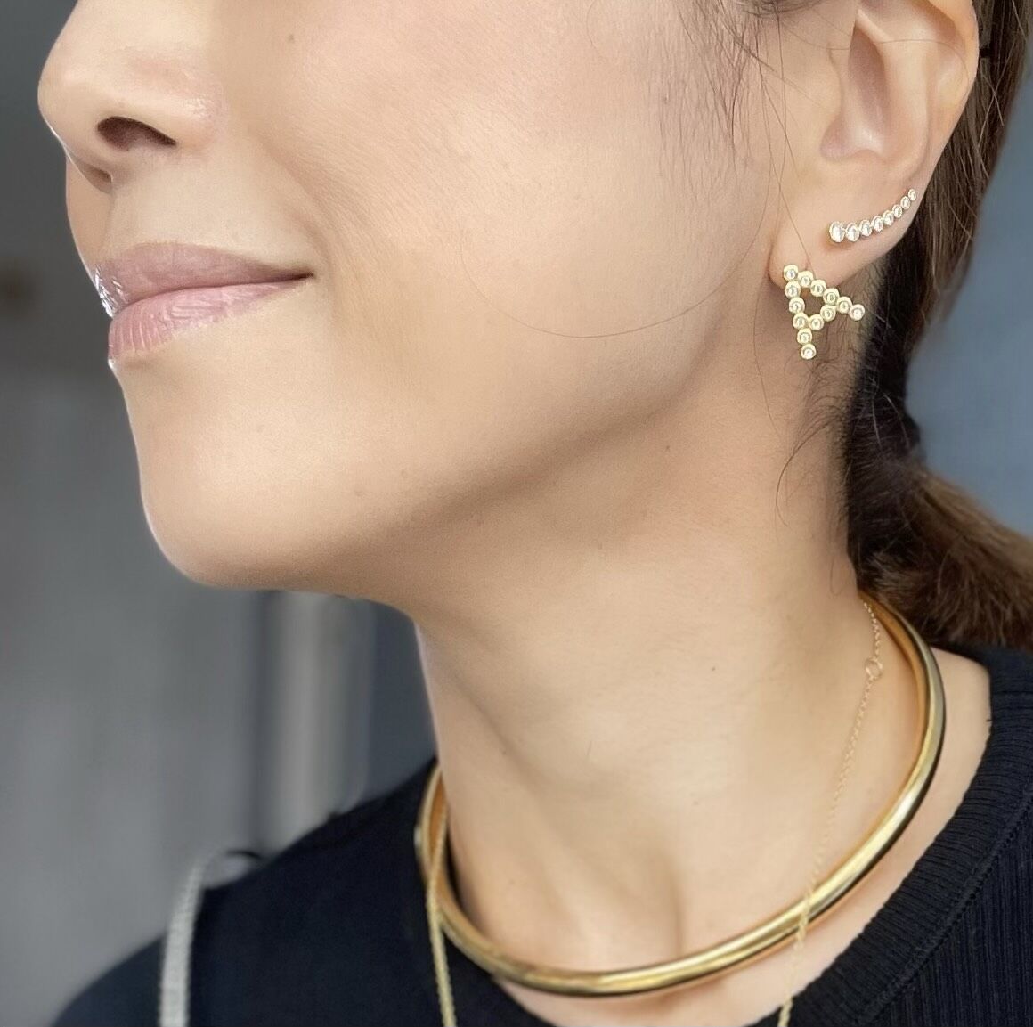 トパーズイニシャルピアス(片耳販売) | La Soeur トパーズイニシャルピアス(片耳販売) | La Soeur