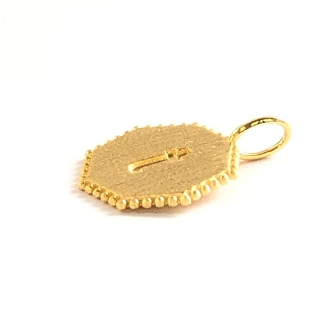 ペンダントトップ　オクタゴン(イニシャル「 t 」)