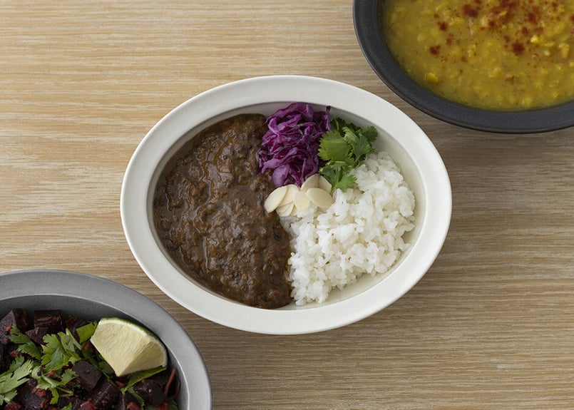 辰野 しずか カレー皿「co-mu」 | zen to