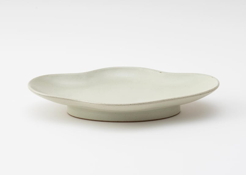 五十嵐可菜「餃子皿」アイボリー | zen to 五十嵐可菜「餃子皿」アイボリー | zen to