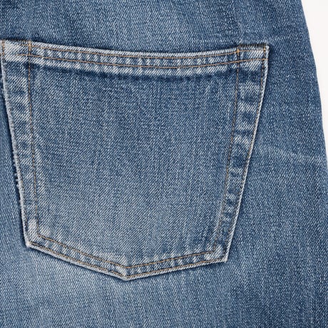 Lot 802 Slim Tapered Jeans