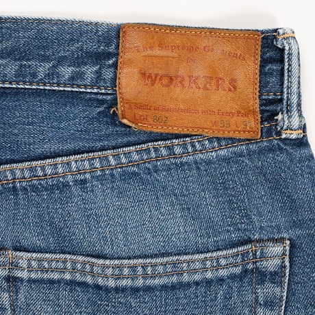 Lot 802 Slim Tapered Jeans