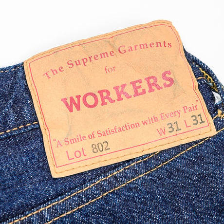Lot 802 Slim Tapered Jeans