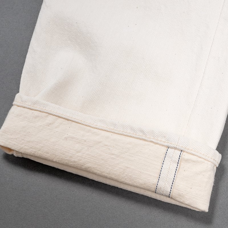 Lot 802, Slim Tapered White, 13.75 oz, White De Lot 802, Slim Tapered White, 13.75 oz, White De