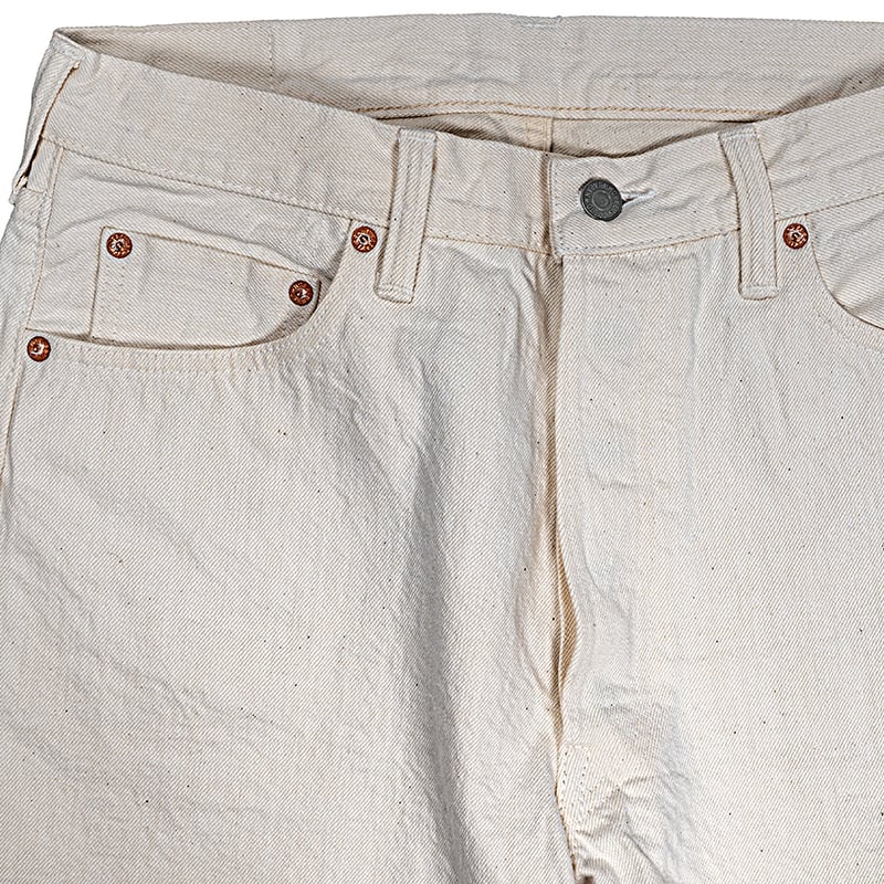 Lot 802, Slim Tapered White, 13.75 oz, White De Lot 802, Slim Tapered White, 13.75 oz, White De