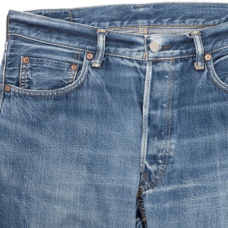 Lot 802 Slim Tapered Jeans