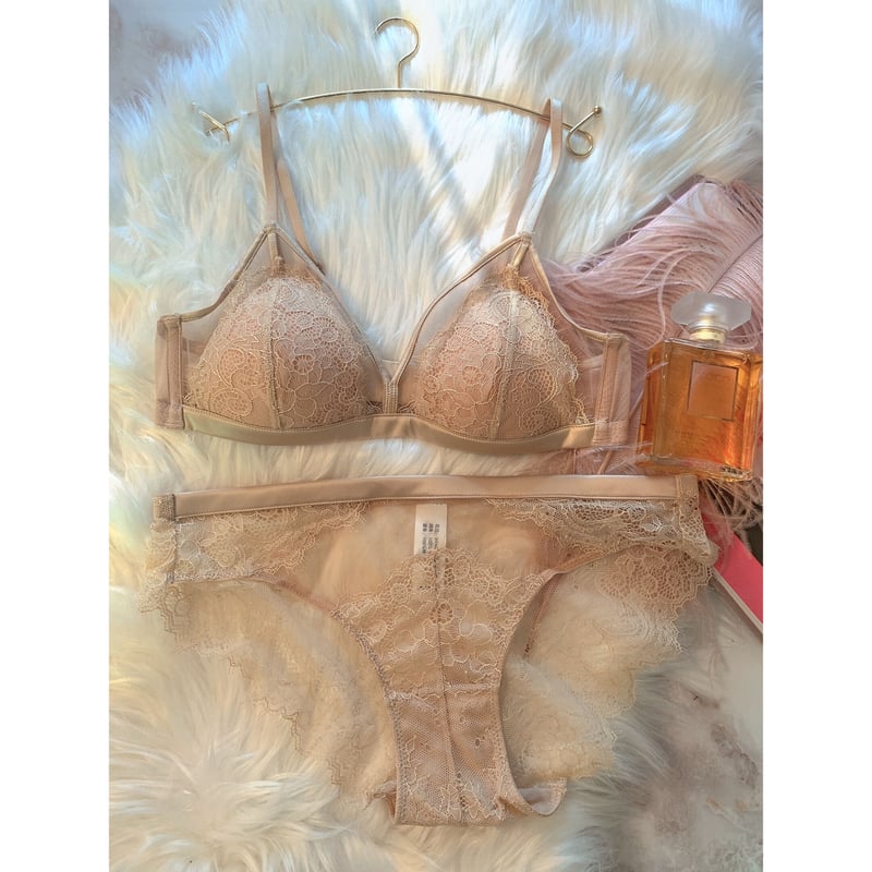 LALA ベージュ レースブラジャー70C アプリコット LA VIE A DEUX