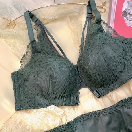 レースプッシュアップブラレットセット