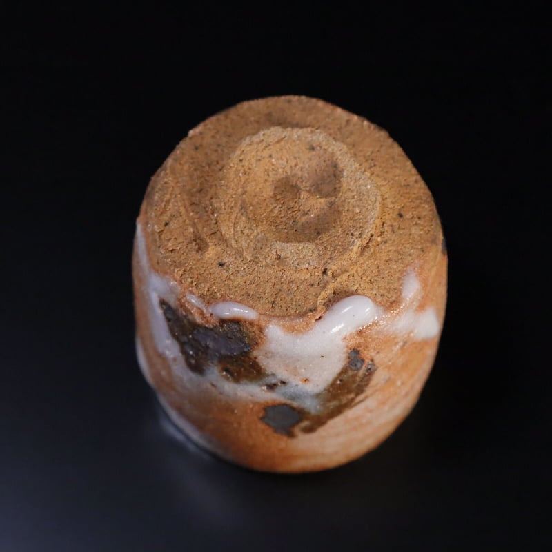 辻村塊 志野ぐい呑 | LYAN ARTS' Collection online shop 辻村塊 志野ぐい呑 | LYAN ARTS' Collection online shop