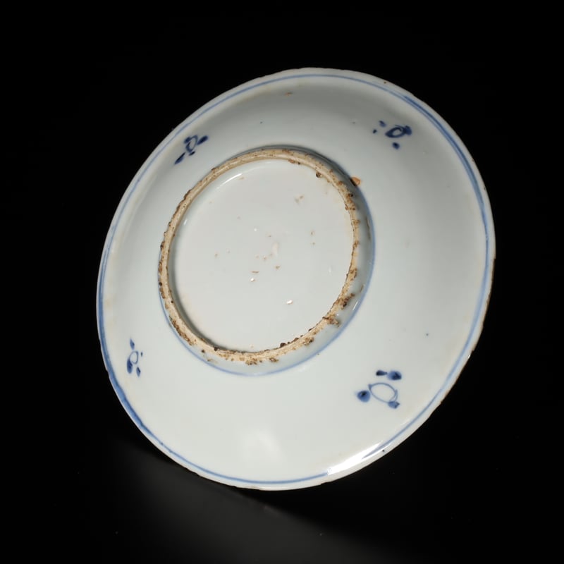 明 古染付釉裏紅舟に魚文五寸皿 | LYAN ARTS' Collection online 明 古染付釉裏紅舟に魚文五寸皿 | LYAN ARTS' Collection online