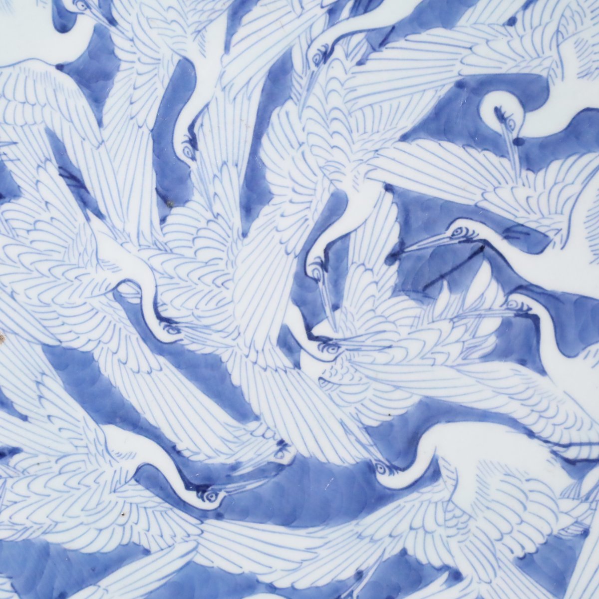˚⁎⁺˳✧༚染錦古伊万里鶴絵トロフィー˚✧₊⁎⁎⁺˳✧༚ 古伊万里 染付群鶴文大皿 | LYAN ARTS' Collection online shop