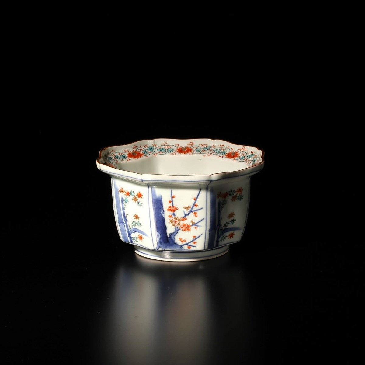 柿右衛門 色絵松竹梅文八角小鉢 五客揃 | LYAN ARTS' Collection 柿右衛門 色絵松竹梅文八角小鉢 五客揃 | LYAN ARTS' Collection
