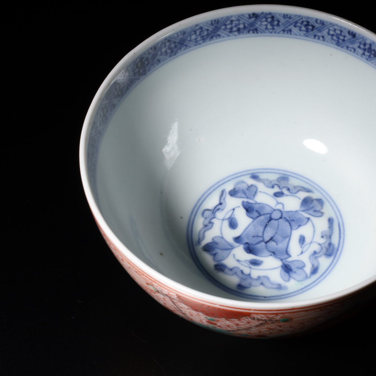 古伊万里 色絵瓔珞文蓋茶碗 五客揃 | LYAN ARTS' Collection onli 古伊万里 色絵瓔珞文蓋茶碗 五客揃 | LYAN ARTS' Collection onli
