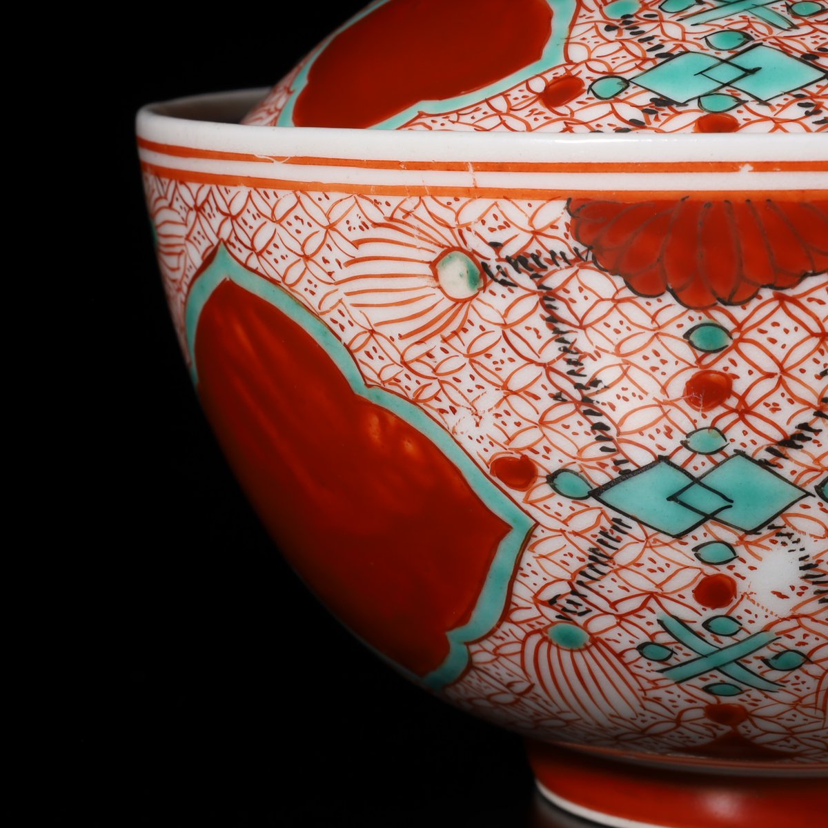古伊万里 色絵瓔珞文蓋茶碗 五客揃 | LYAN ARTS' Collection onli 古伊万里 色絵瓔珞文蓋茶碗 五客揃 | LYAN ARTS' Collection onli