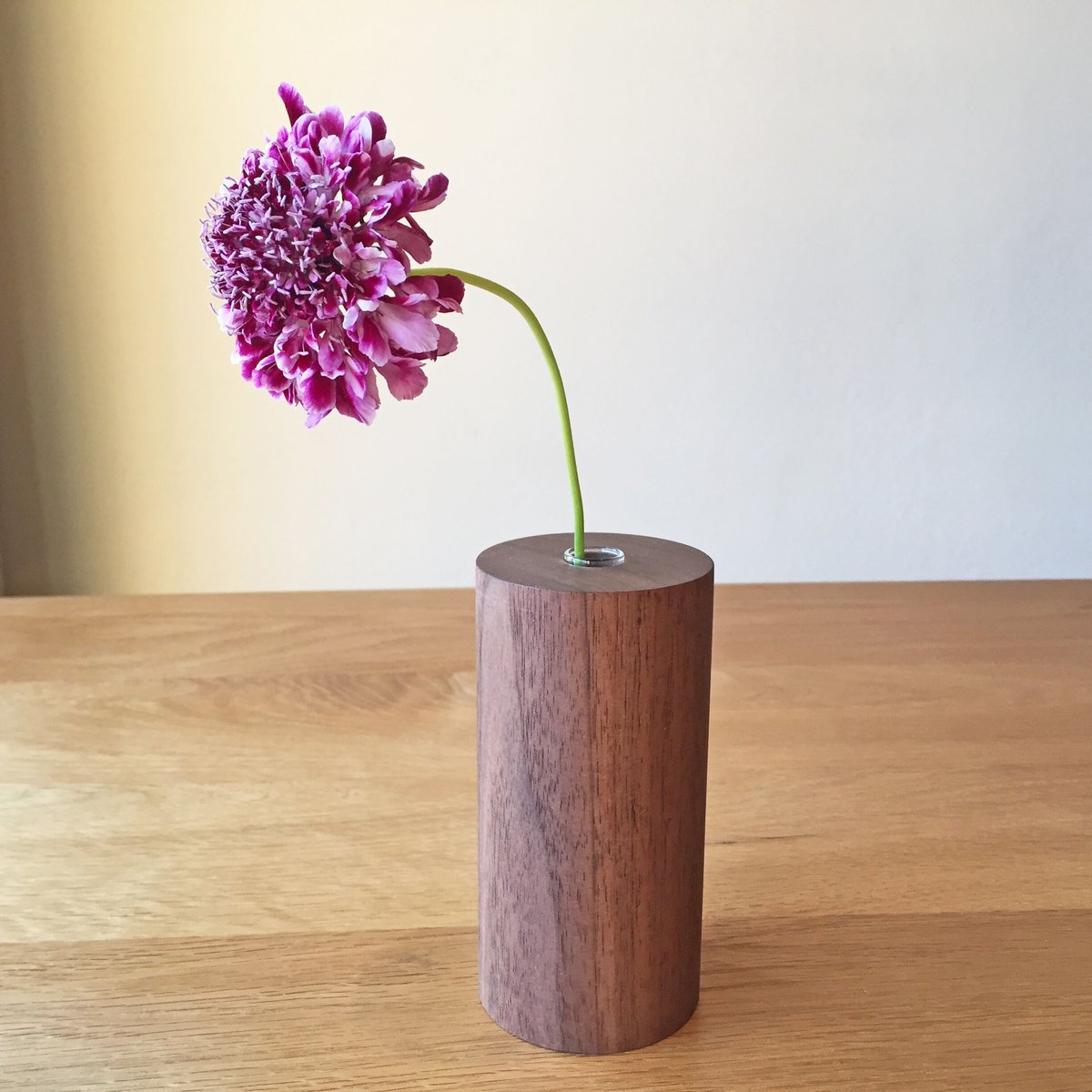 一輪挿し「pipe（L）」（ウォールナット） | 木と工房家具 Jクオリア