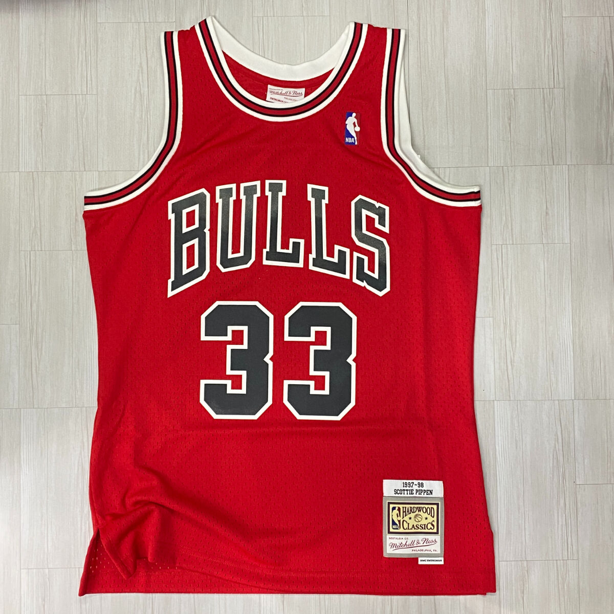 NBA☆CHICAGOBULLS☆ブルズ☆トラックジャケット☆ジャージ☆黒☆M☆