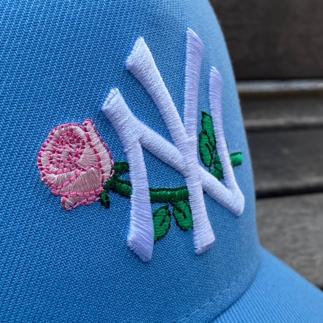 海外限定 Newera ニューエラ 9Forty Aフレーム NY Yankees ヤンキース 1998WS バラ Rose Crest キャップ(940-203)