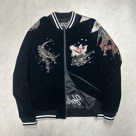 別珍 「Yokosuka刺繍入り」 横須賀発祥 SUKAJAN スカジャン 九尾の狐 FOX ベルベット VELVET 黒 (SKJ1)