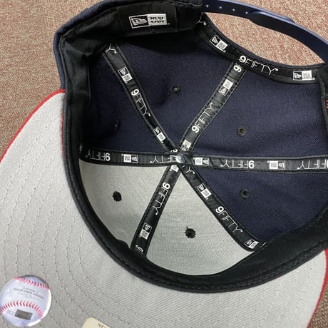 ラスト1点！  Newera ニューエラ 9FIFTY クリーブランド インディアンス スナップバックキャップ