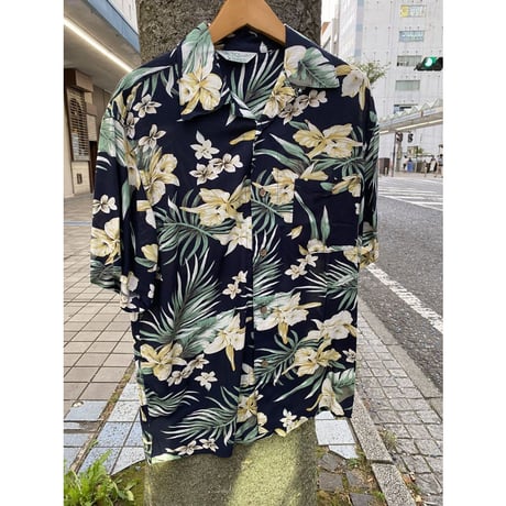 【特別SALE価格】アロハシャツ ALOHA 半袖 オープンカラー 開襟 レーヨン100% 紺 ハワイアンシャツ RB-12