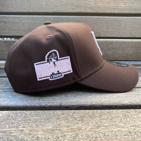海外限定 Newera ニューエラ 9Forty Aフレーム LA Dodgers ドジャース キャップ Heart ハートロゴ ショコラ (940-127)