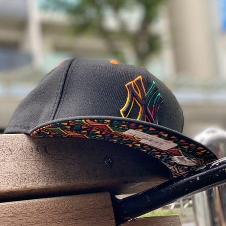限定 9FIFTY ニューエラ MLB ヤンキース NY Yankees アフロ インテリジェンス AFRO INTEL (950-130)