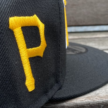 USA限定 9FIFTY ニューエラ MLB ピッツバーグ パイレーツ Pirates スナップバックキャップ Evergreen Script (950-212)