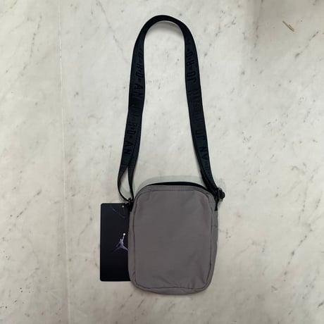 NIKE ナイキ Jordan Airborne Crossbody Festival Bag ジョーダン クロスボディ フェスティバルバッグ (NKBG12)