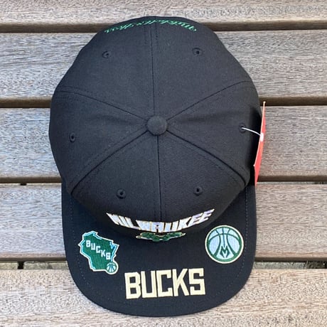 Mitchell&Ness NBA ミルウォーキーバックス THE BRIM スナップバック キャップ (17-1)