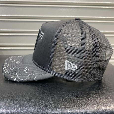 USAモデル Newera ニューエラ 9Forty トラッカーキャップ NBA ブルックリン ネッツ ペイズリー柄