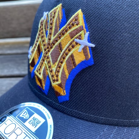 USA限定 NEWERA ニューエラ 9Forty M-Crown Aフレーム NY Yankees ヤンキース EMBLEM スナップバックキャップ (940-249)