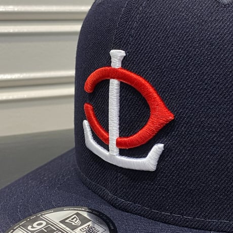 USA限定 Newera ニューエラ 9FIFTY アップサイドダウンロゴ スナップバック MLB ツインズ