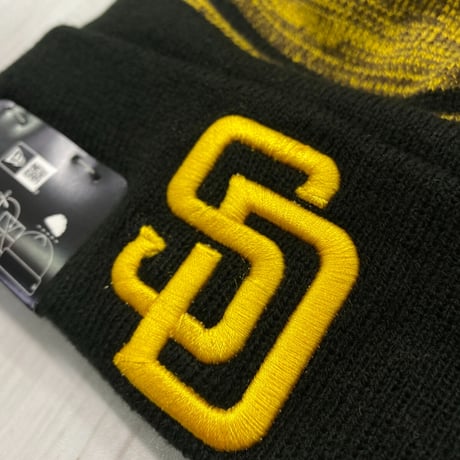 NEWERA USA ニューエラ MLB サンディエゴ パドレス SD Padres 公式 ポンポン付き ニット帽
