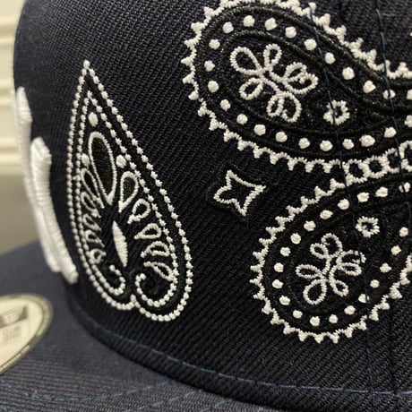 USA限定 Newera ニューエラ 9FIFTY ペイズリー スナップバック MLB 紺 NY ヤンキース yankees