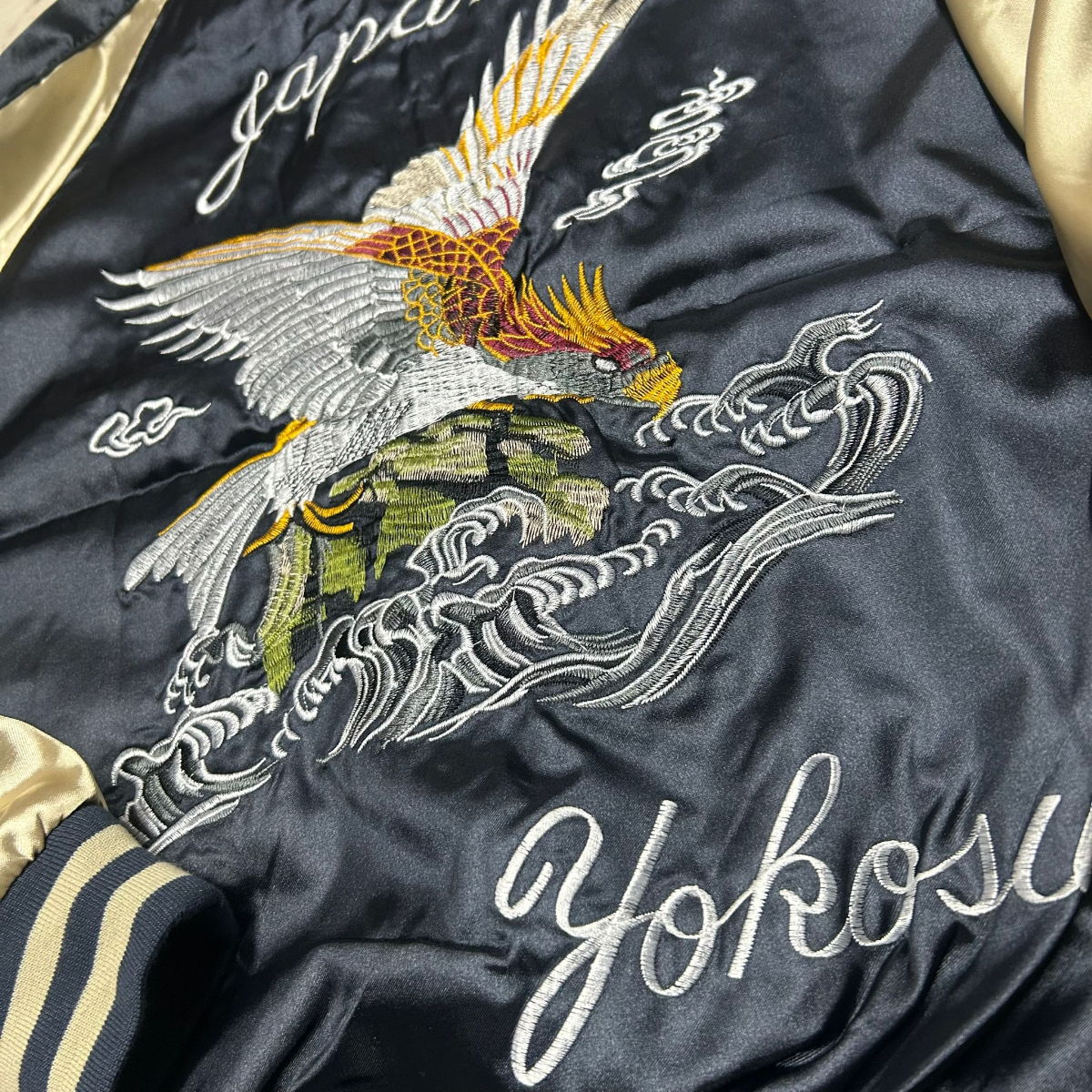 【希少・新品】4L 一心如鏡　鷲　鷹　刺繍　ゴールド　イーグル　スカジャン original