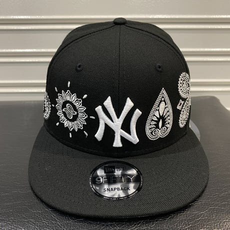 USA限定 Newera ニューエラ 9FIFTY ペイズリー スナップバック MLB 黒 NY ヤンキース yankees