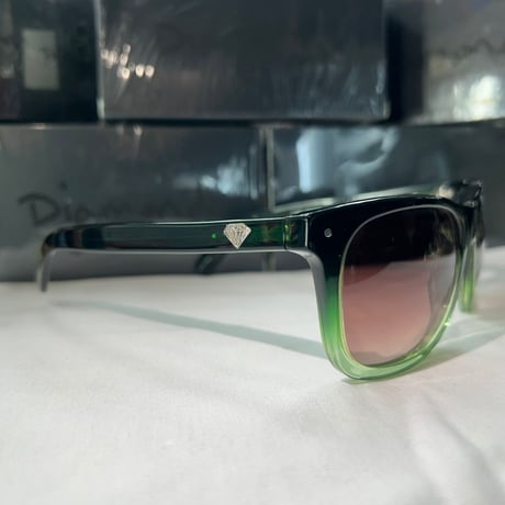 Diamond Supply Co. ダイヤモンドサプライ Vermont サングラス クリスタルグリーン グラデーション (DSCS1)