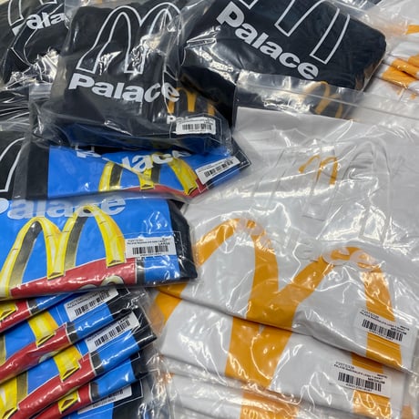 限定コラボ 英国ロンドン発ブランド PALACE パレス スケートボード McDonald's サイン Sign Tシャツ