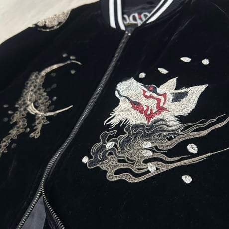 別珍 「Yokosuka刺繍入り」 横須賀発祥 SUKAJAN スカジャン 九尾の狐 FOX ベルベット VELVET 黒 (SKJ1)
