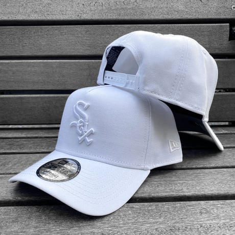 USA仕様 Newera ニューエラ MLB 9Forty Aフレーム Whitesox ホワイトソックス キャップ トリプルホワイト (940-132)