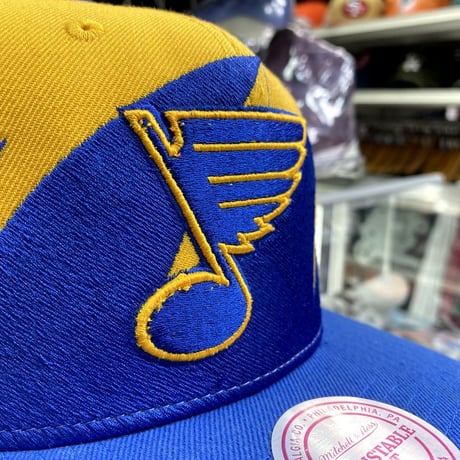 Mitchell&Ness NHL セントルイス ブルース Blues スナップバックキャップ ホッケー SharkTooth