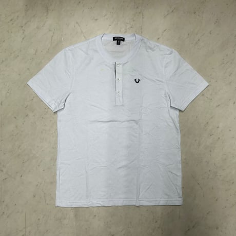 True Religion トゥルーレリジョン Henley Tshirt ヘンリーネック 馬蹄ロゴ Tシャツ (TRUE-TS20)