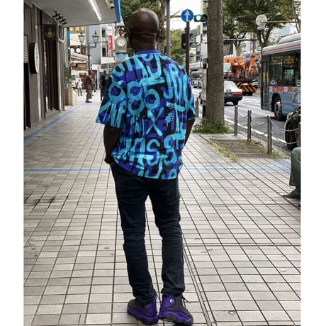 USAモデル TOMMY HILFIGER  TJ総柄 カラーブロック Tシャツ ブルーリバーフォグ (R4F-23)