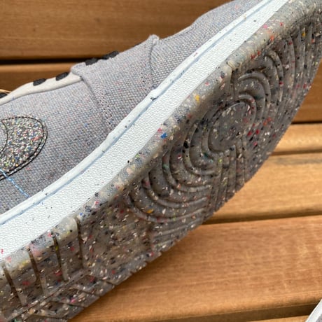 特別仕様  NIKE ナイキ AIR JORDAN1 MID エアジョーダン1 ミッドカット GREY FOG