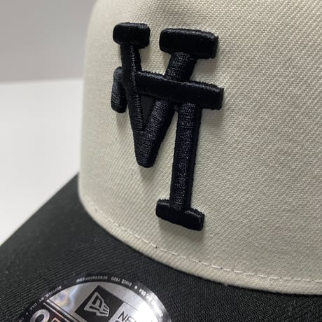 海外限定 Newera ニューエラ 9Forty Aフレーム LA Dodgers ドジャース Upside Down 2020WS キャップ (940-288)