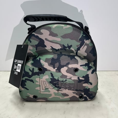米国仕様 NEWERA ニューエラ コンパクトで実用性の高いキャップキャリアー Cap Carriers カモフラージュ 2 piece