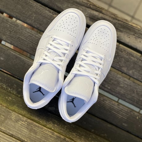 NIKE ナイキ AIR JORDAN1 LOW エアジョーダン1 ローカット 白 トリプルホワイト AJ1